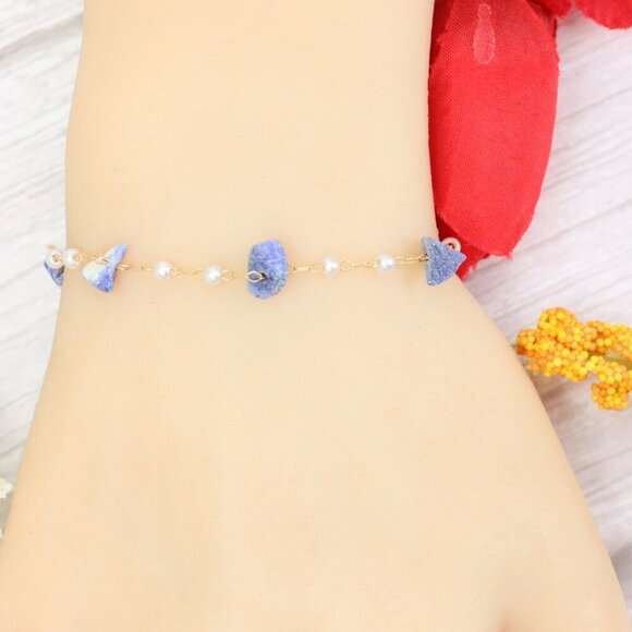 "Trendy Handmade Bracelet – A Thoughtful Gift for Girls & Women | UNVRC1674 - Picture 3 of 10